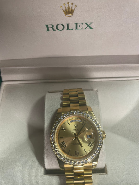 18K Gold Diamond Bezel Rolex Presidential Day Date With Box And Papers